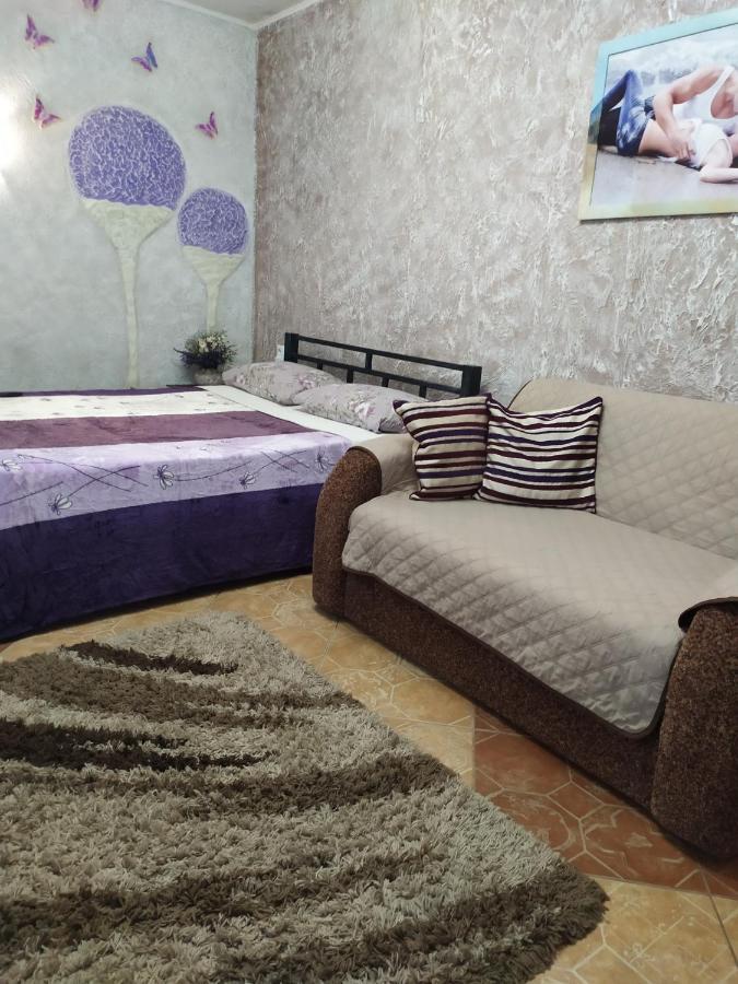 Apartment On Sobornaya 58 Khmel'nyts'kyy Exterior photo